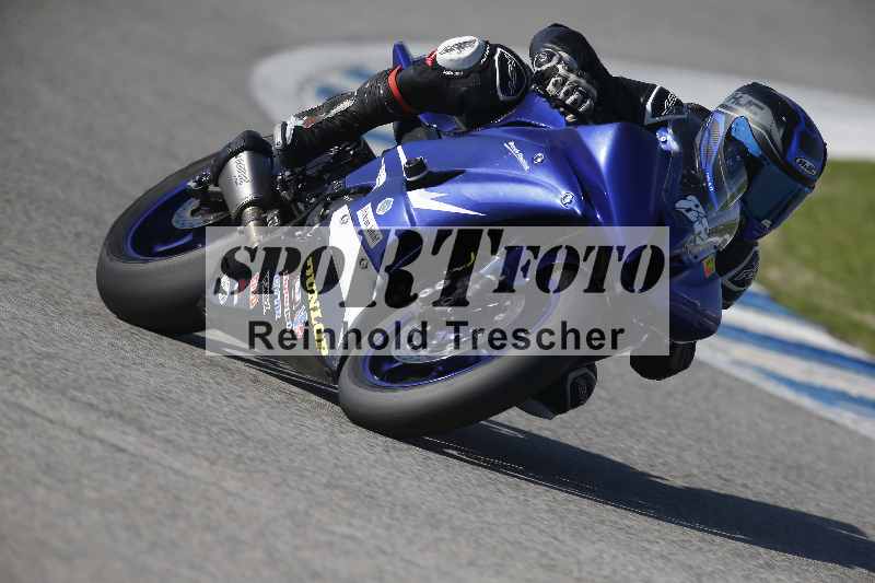 /Archiv-2024/02 29.01.-02.02.2024 Moto Center Thun Jerez/Gruppe rot-red/88